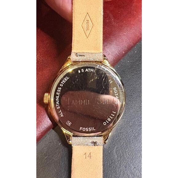 Women's 35mm Gold Tone Fossil Watch BQ3426, Sparkling Band ad Crsytal Accents - Picture 4 of 4